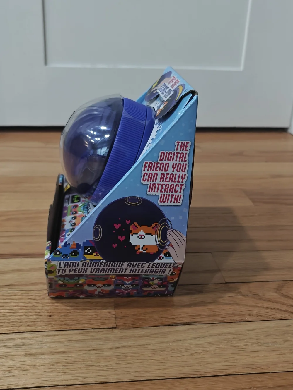 Bitzee Hamster Ball - Blue Packaging